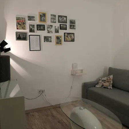 בית נופש Step88 בלטונללה