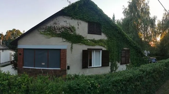 Feriehus Step88 Balatonlelle